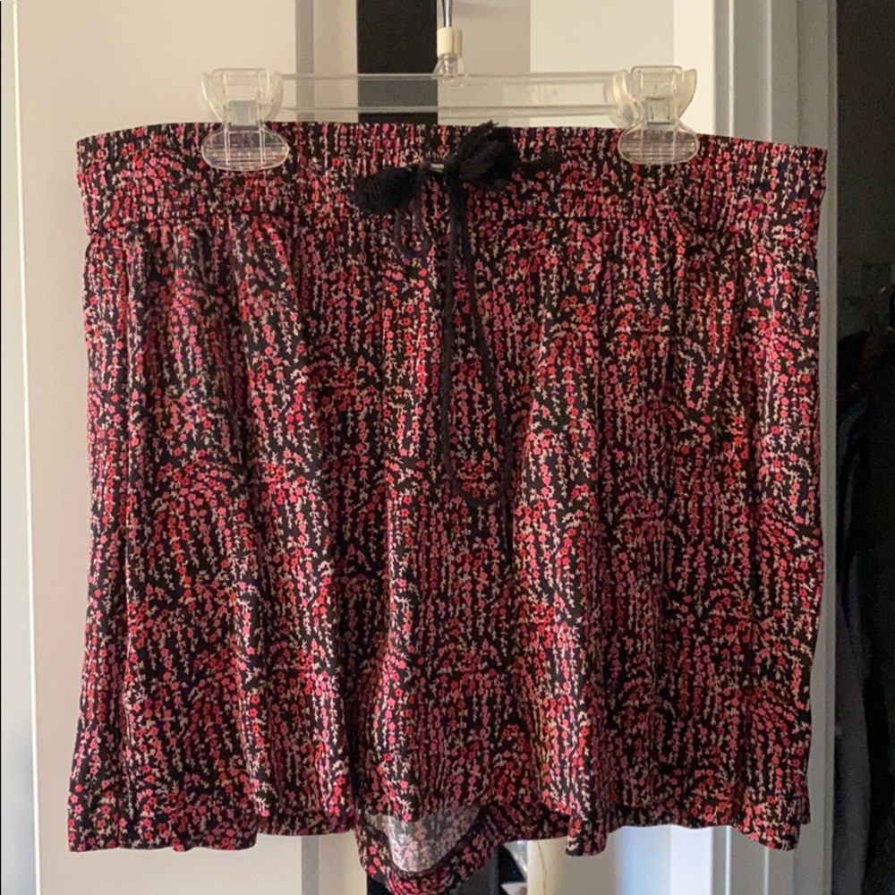 Drawstring Floral Shorts